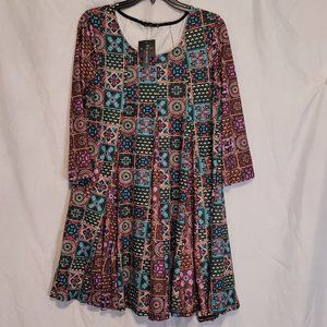 NWT Reborn Dress Size Medium Multicolor